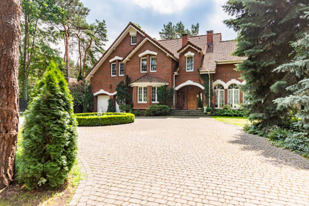 Reasons to Select Us for Your Driveway Paving Requirements in Elwood, IN