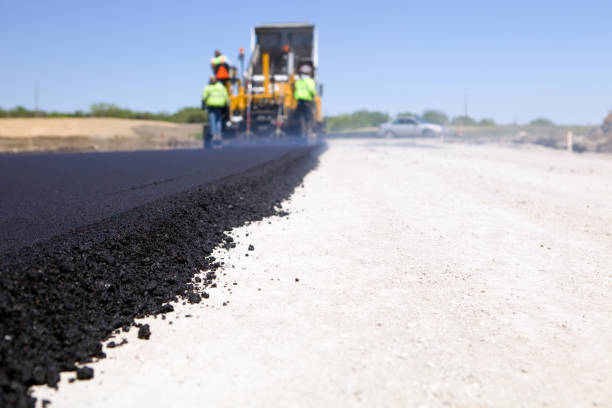 Best Driveway Pavers Installation  in Elwood, IN